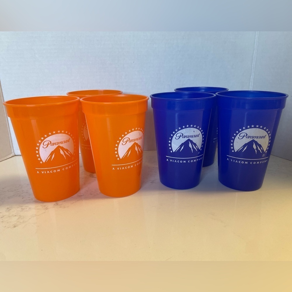 Paramount Studios Plastic Tumblers set of 6 orange and blue